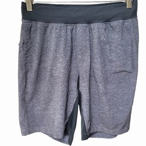 Lululemon The Short 9" Linerless Size M